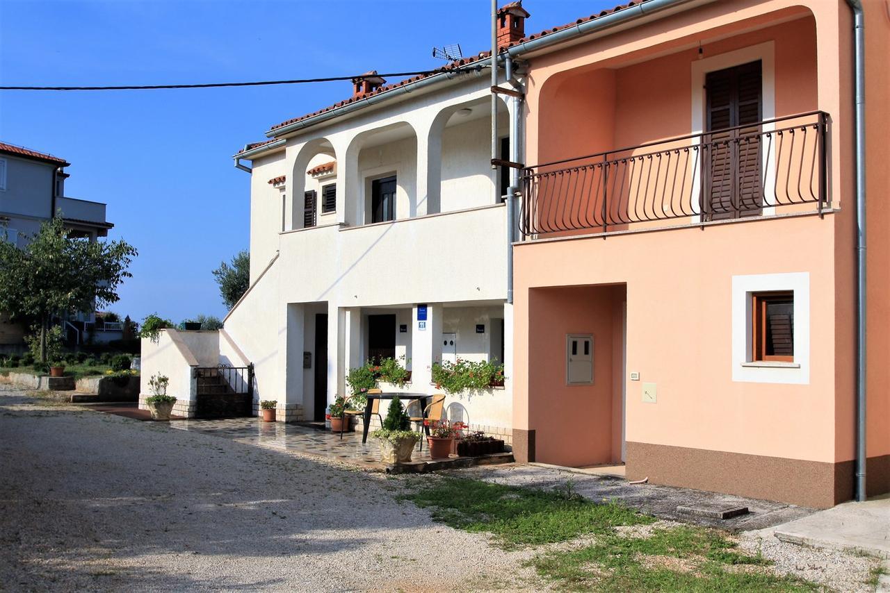 Apartments Livio Stranici Rosini Εξωτερικό φωτογραφία